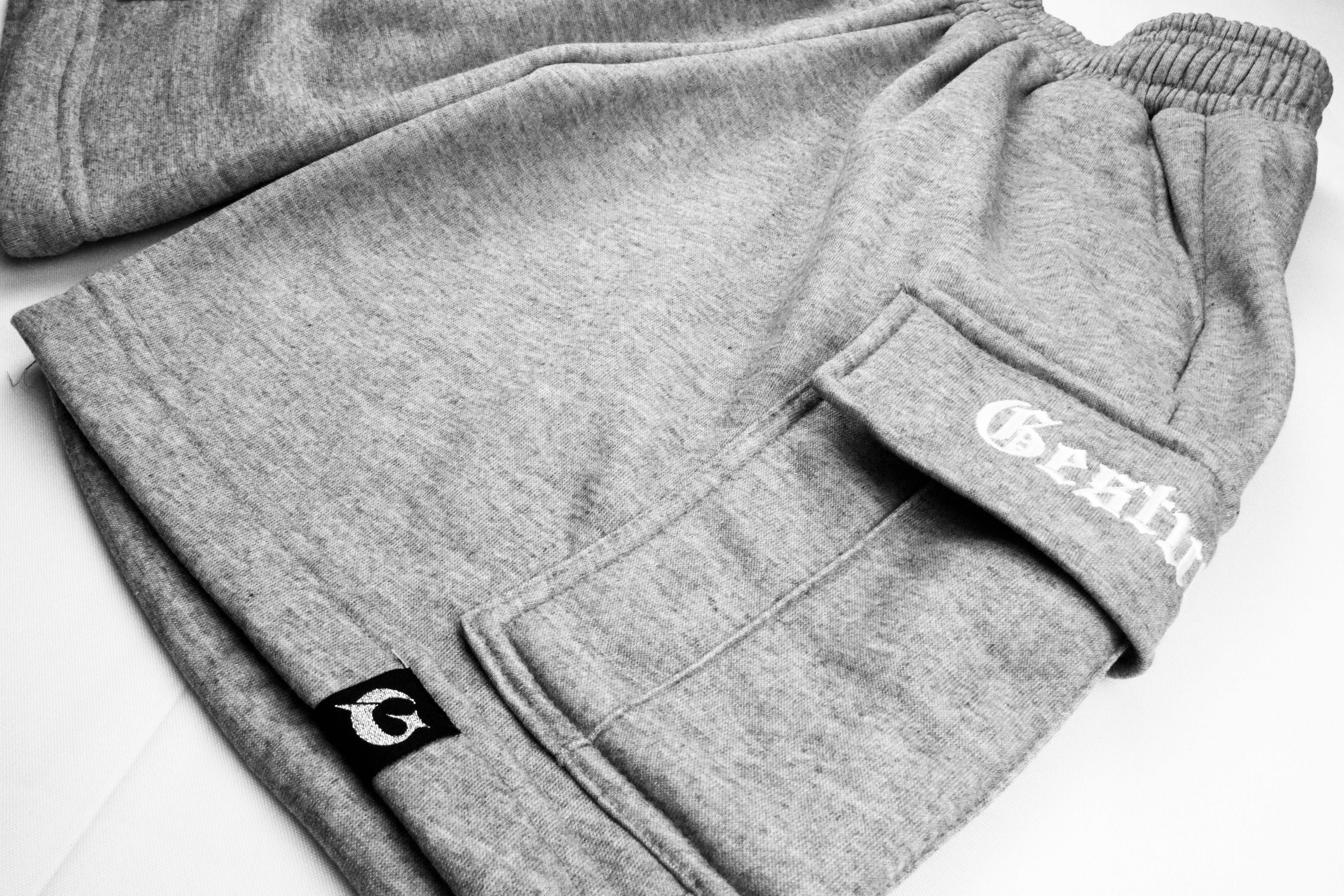 CARGO SWEATSHORT